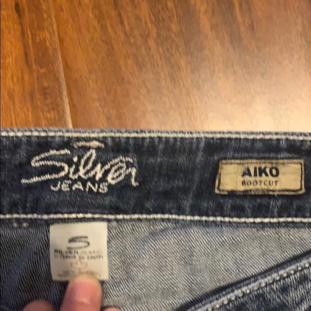 Jeans - Picture 3 of 6